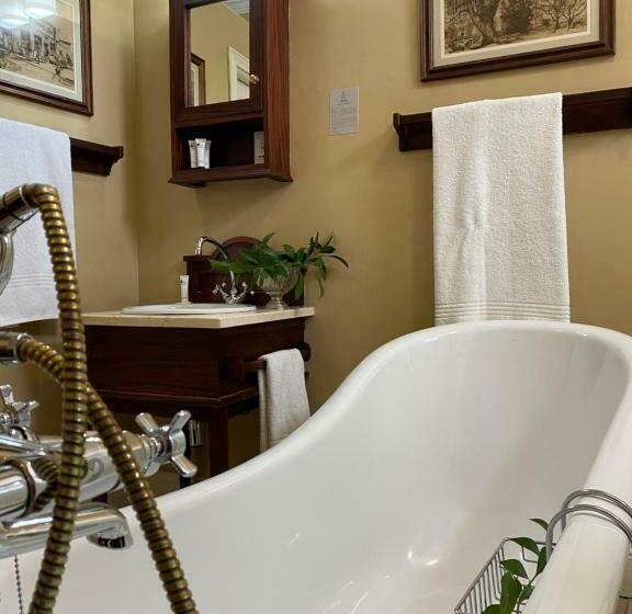 اتاق استاندارد, Kimberley Club Guesthouse