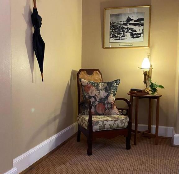 اتاق سوپریور, Kimberley Club Guesthouse