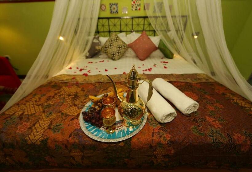 带大床的高级房间, Langit Langi Hotel Port Dickson