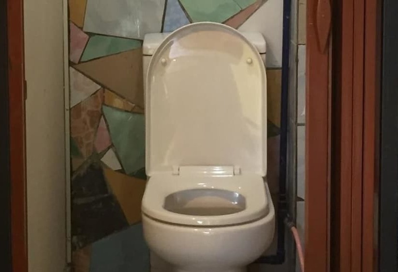 Кровать в Общей Комнате, The Bunk Hostel
