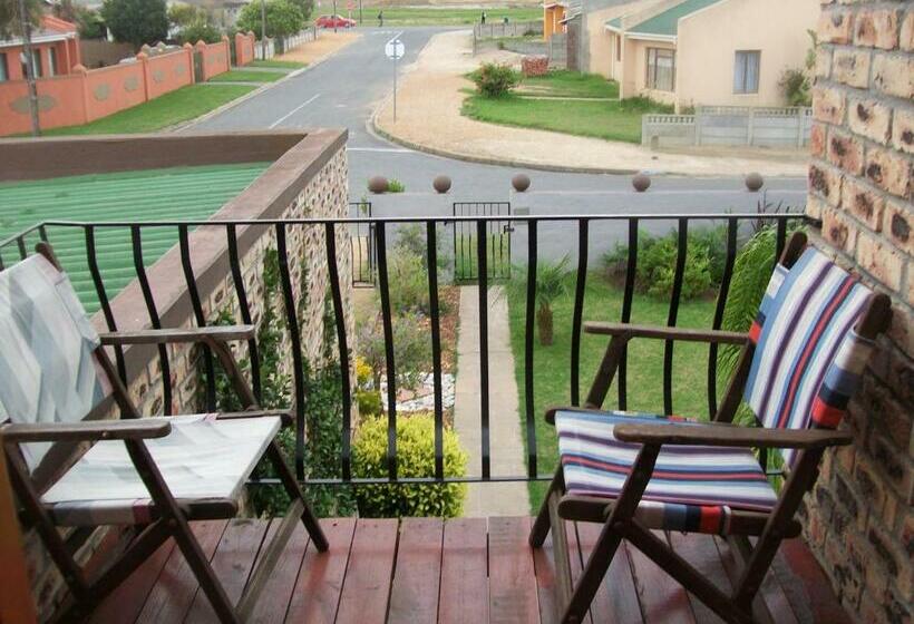 Номер Стандарт, Tirzah S B&b And Self Catering
