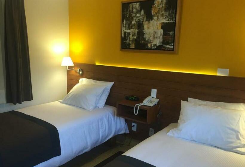 سوییت جونیور, Araucaria Hotel Boutique
