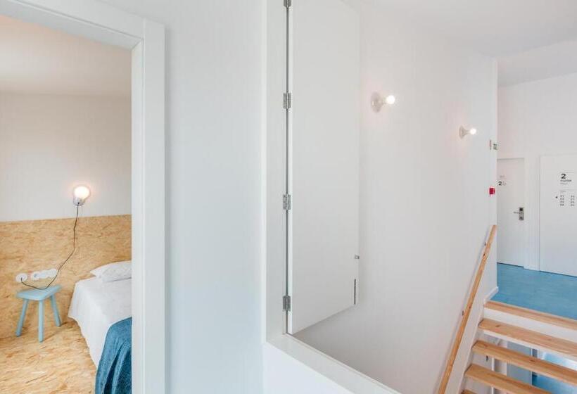 اتاق استاندارد, Hostel Conii & Suites Algarve