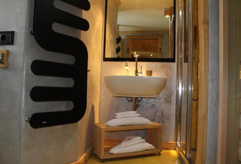 Quarto Superior, Meublé Gorret
