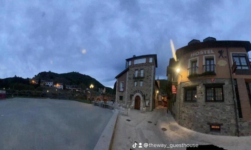 Трехместный Номер Базовый, The Way Hotel Molinaseca