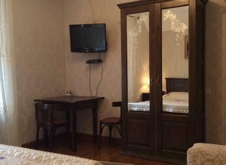 Номер Стандарт Трехместный, Guesthouse Grand Canyon