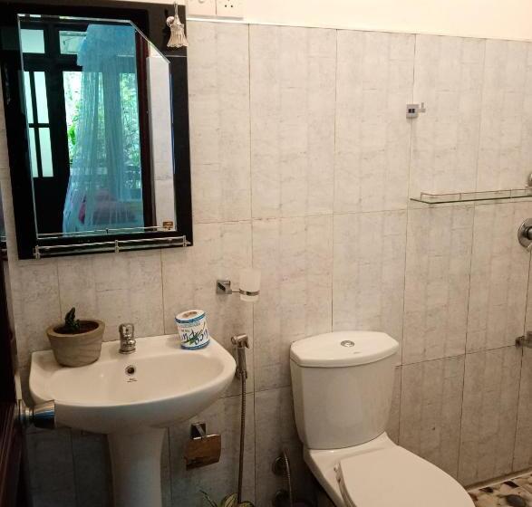Quarto Triplo Estandar, Littleadems View