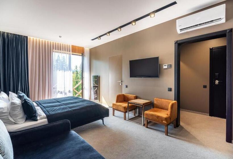 غرفة عائلية مطلّة علي الجبل, Mk Resort