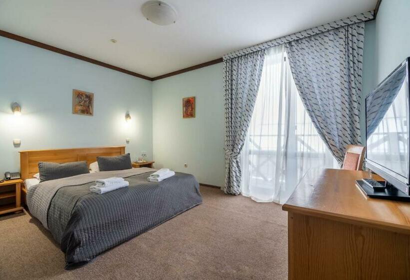 غرفة قياسية مزوَّدة بشُرفة, Mk Resort