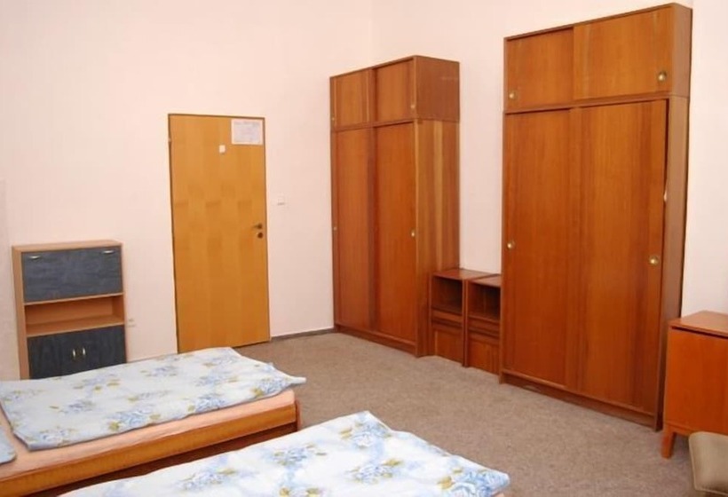 스탠다드 룸 공동 욕실, Chata Labská   špindlerův Mlýn   Hostel
