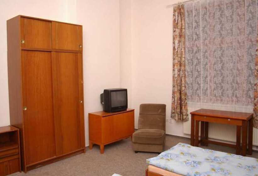 스탠다드 룸 공동 욕실, Chata Labská   špindlerův Mlýn   Hostel
