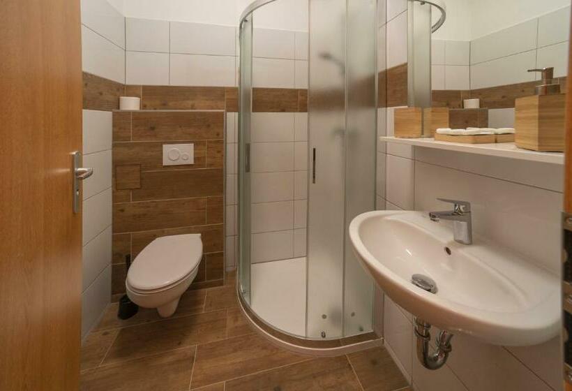 Номер Стандарт, Panský Dům