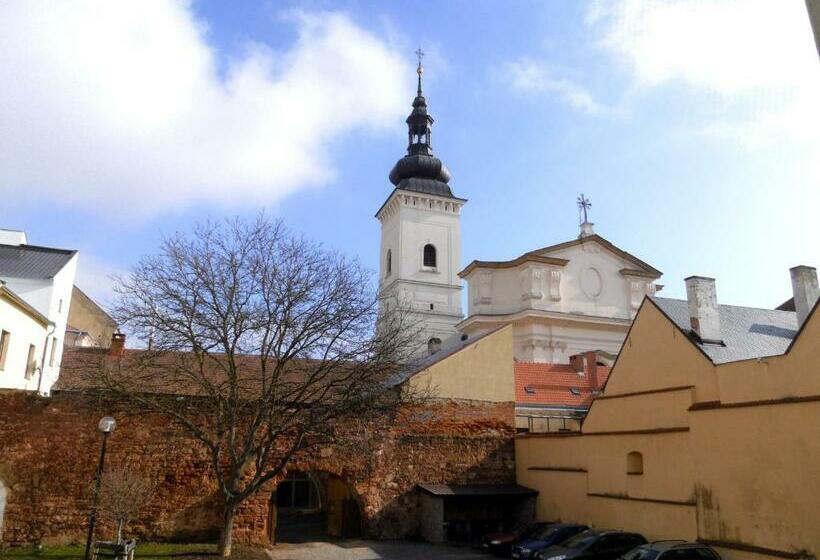 标准间, Třebovská Restaurace
