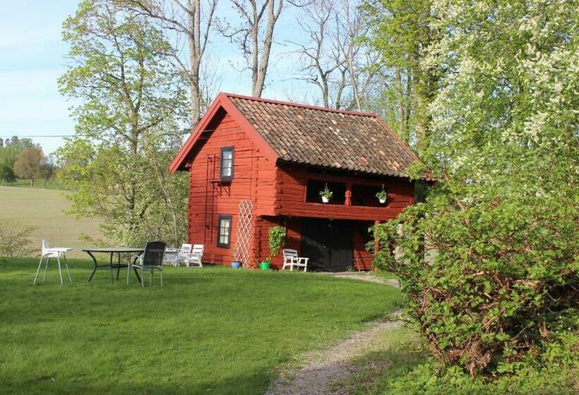Трехместный Номер Стандарт Совместная Ванная, Stora Djulö Vandrarhem