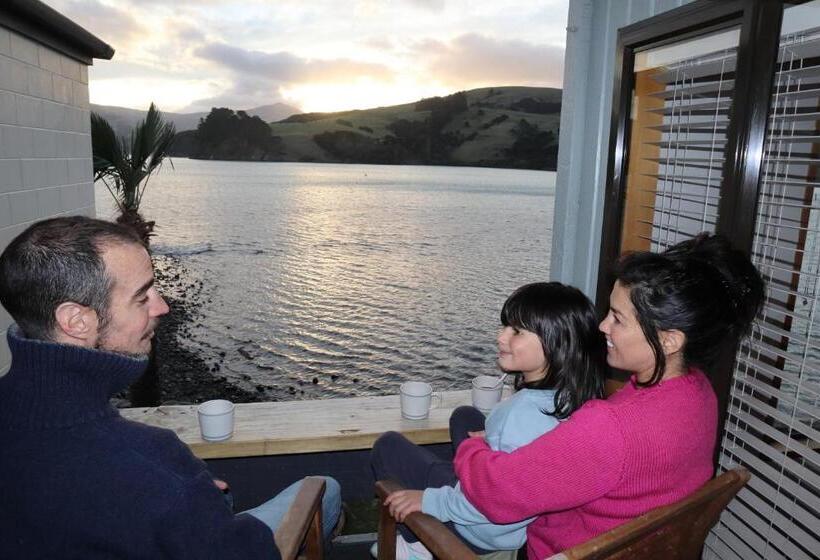 Семейный Номер, Akaroa Waterfront Motels