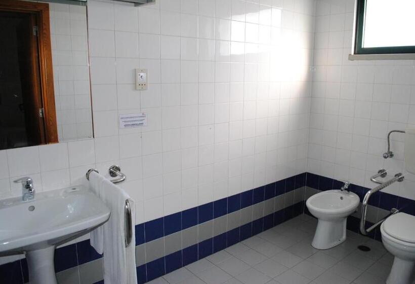 غرفة قياسية لذوى الاحتياجات الخاصة, Hi Castelo Branco   Pousada De Juventude