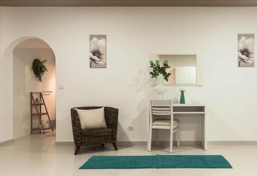 اتاق استاندارد با تخت بزرگ, West Side Guesthouse
