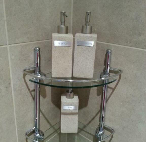 اتاق استاندارد با چشمانداز باغ, Parautane Lodge