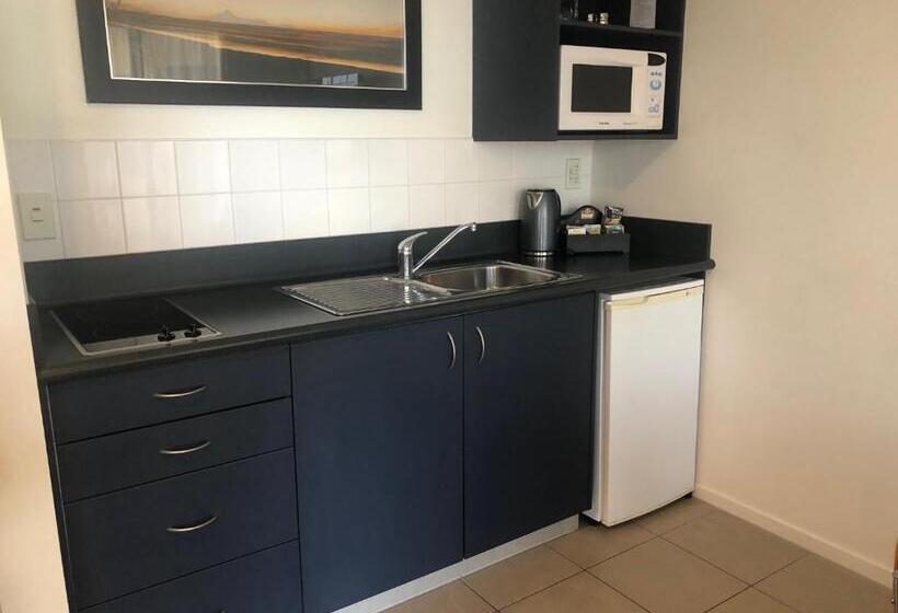 Апартаменты 1 Спальня, Claremonte Motor Lodge