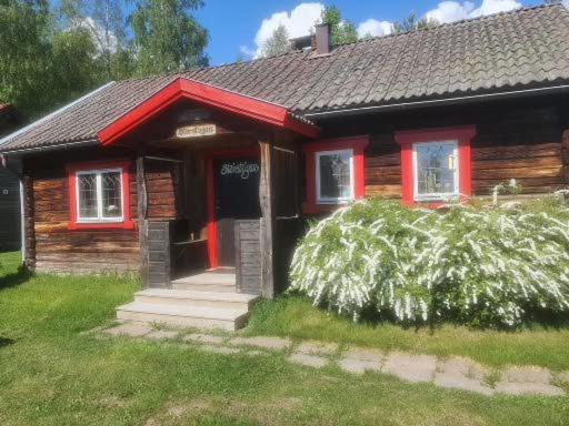 Семейный Номер, Mora Life, åmåsängsgården