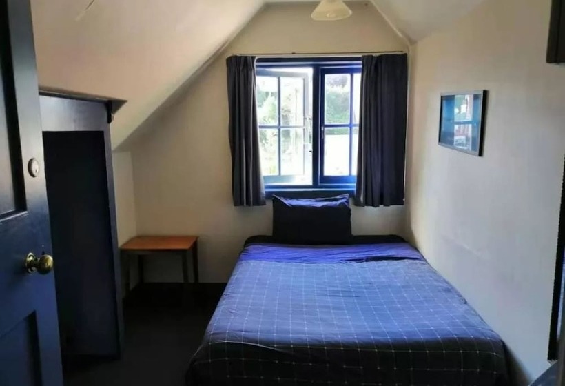 스탠다드 룸 공동 욕실, Stafford Gables Hostel