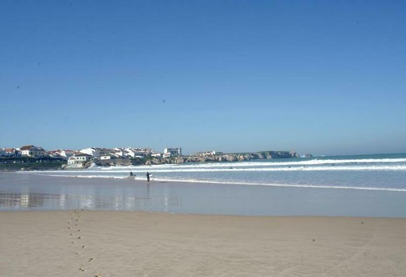 Дом 4 Спальни, Baleal Guesthouse