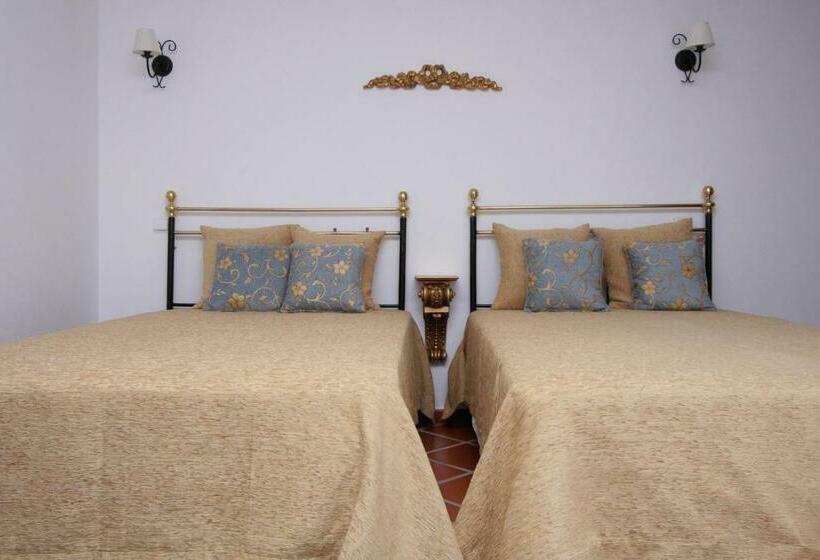 סוויטת ג'וניור, Alojamento Pero Rodrigues