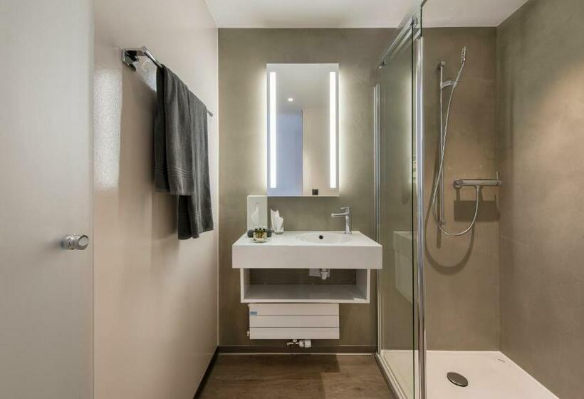 Номер Стандарт Вид на Город, Hôtel Du Théâtre, Boutique Hôtel