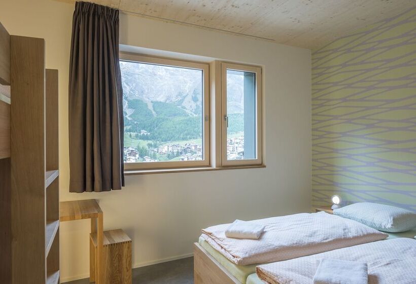 اتاق خانوادگی, Wellnesshostel4000