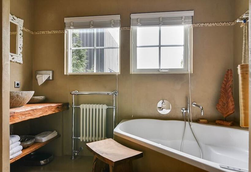 Standardrum, B&b De Valkenhorst