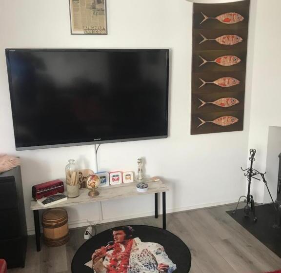 اتاق سوپریور, Bed & Breakfast Klokgaaf