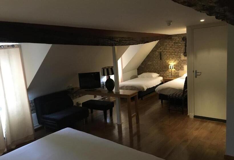 Quarto Quádruplo Estandar, Chambres D'hotes Rekko