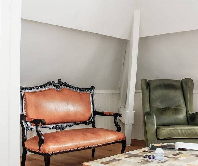 デラックスルーム, De Lochemse Berg