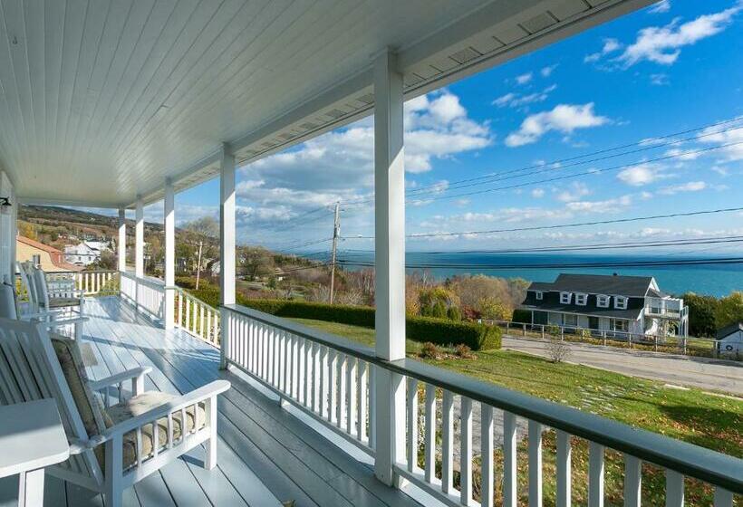 バス共有のスタンダードルーム, Auberge Gite Maison Des Lilas