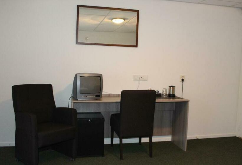 חדר קומפורט, Fase Fier Eten En Drinken