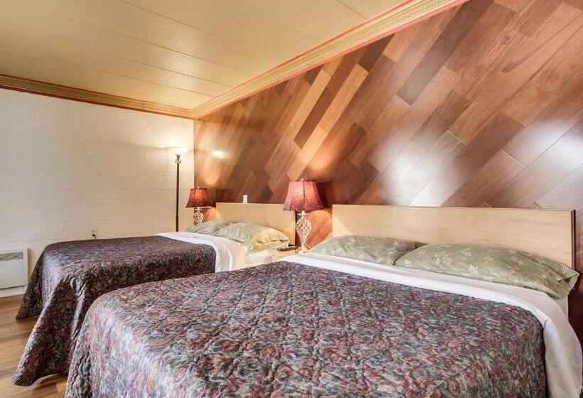 Номер Стандарт 2 Двуспальные Кровати, Motel Bellefeuille