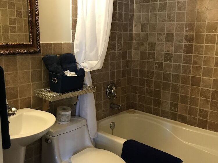 Номер Стандарт 2 Двуспальные Кровати, Motel Bellefeuille