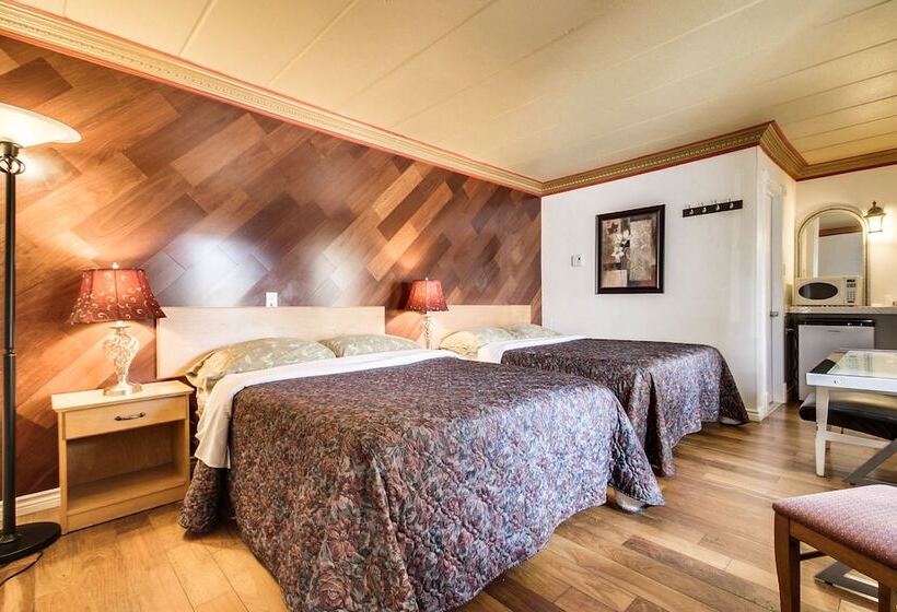 Номер Стандарт 2 Двуспальные Кровати, Motel Bellefeuille