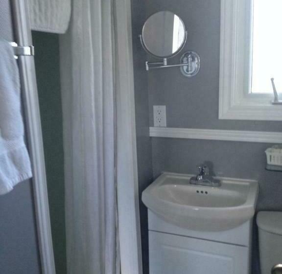 标准单人间, My Friends Inn Manitoulin