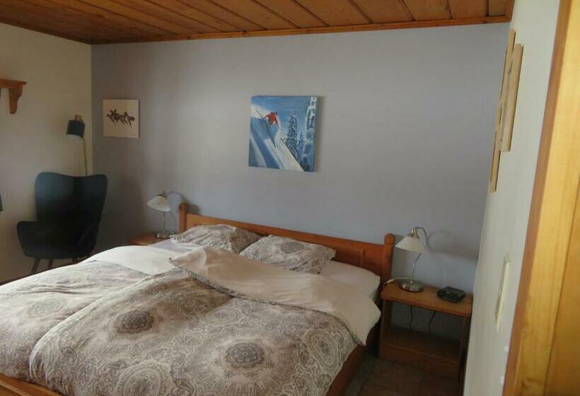 带大床的标准间, Alpenglow Bed And Breakfast