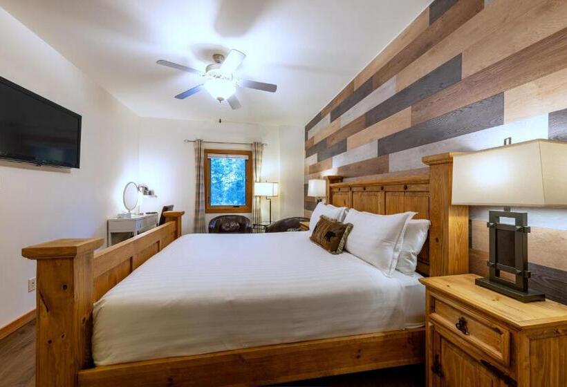 キングサイズベッドのスタンダードルーム, Canyon Ridge Lodge
