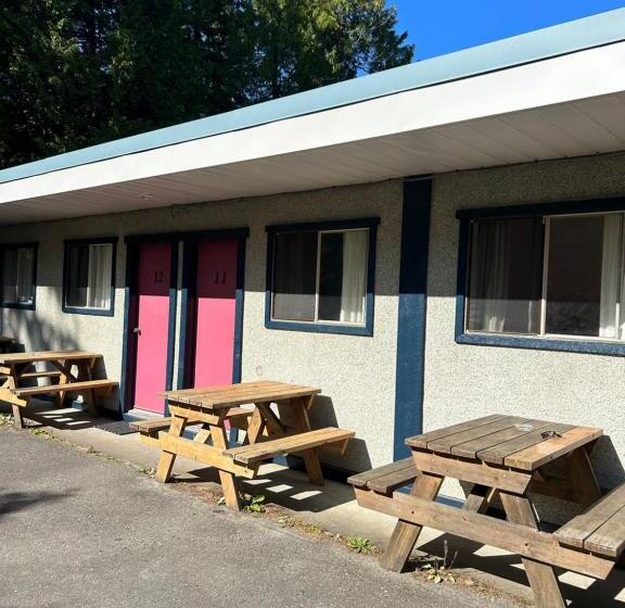 标准间, Dolphin Motel