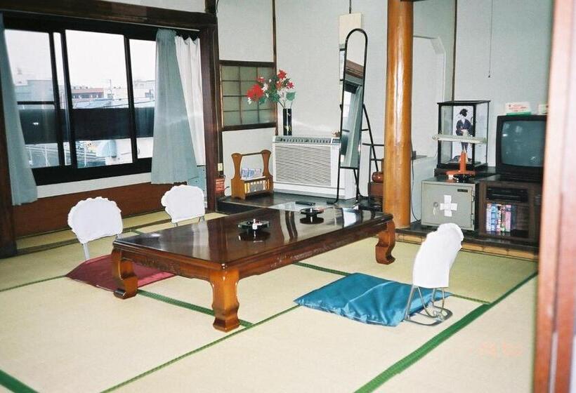 غرفة قياسية ثلاثية حمام مشترك, Komecho Ryokan