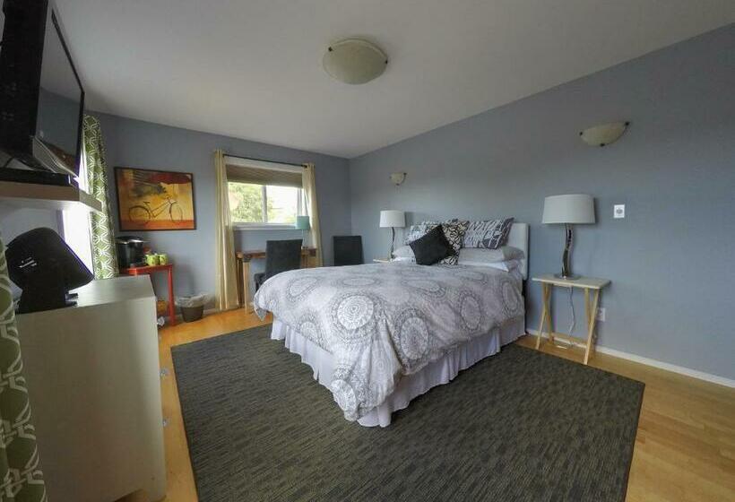 オーシャンビュースタンダードルーム, Money Pennies Bed And Breakfast