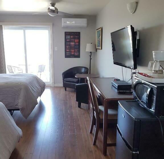Номер Стандарт 2 Двуспальные Кровати, Motel Des Mariniers