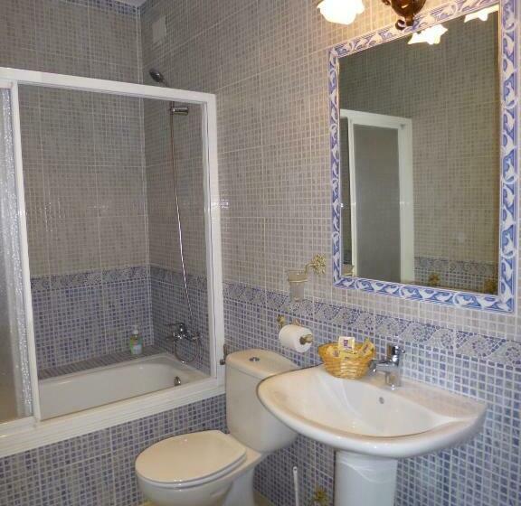 스탠다드 룸, Hostal Virgen Del Rocio