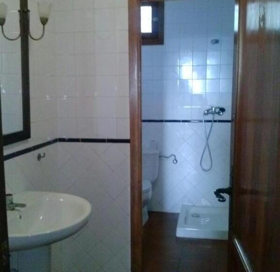Четырехместный Номер Стандарт, Albergue Rural De Fuente Agria
