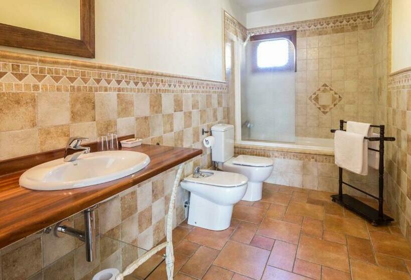 חדר משפחתי, El Rincón De Las Hoces Del Duratón