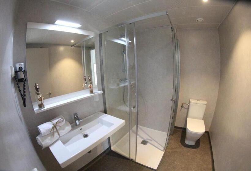 اتاق استاندارد با تراس, L'escala Centre