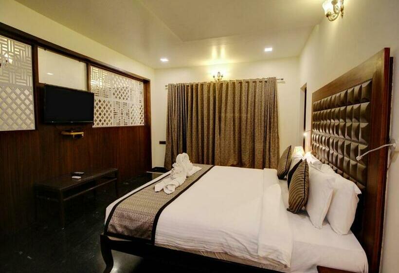 Люкс Кровать Кинг, Damanganga Valley Resort Silvassa